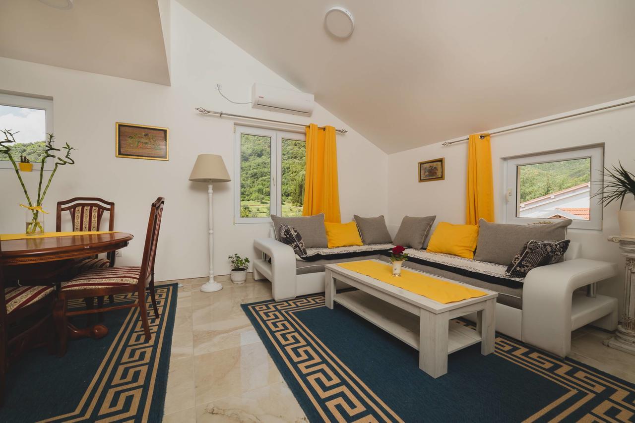 Apartments Kovac Tivat Exteriér fotografie