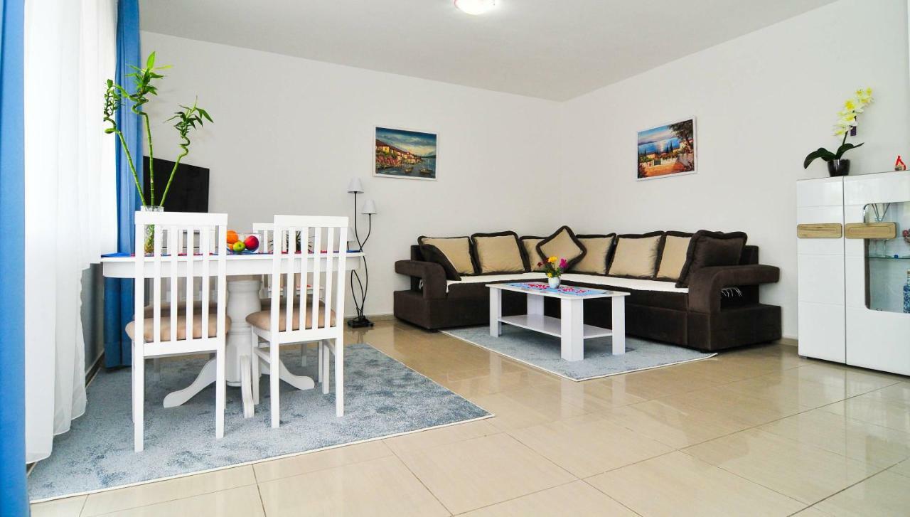 Apartments Kovac Tivat Exteriér fotografie